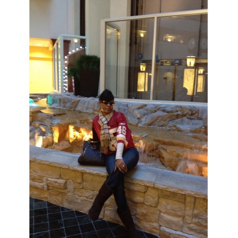 Meet your Posher, Sandra